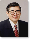 高根 秀人年